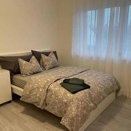 Studio In Neuem Efh Elsau المظهر الخارجي الصورة